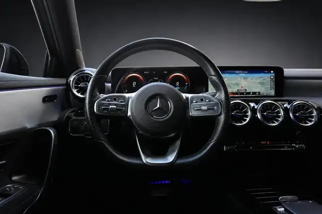 Mercedes-Benz A-Class view 9