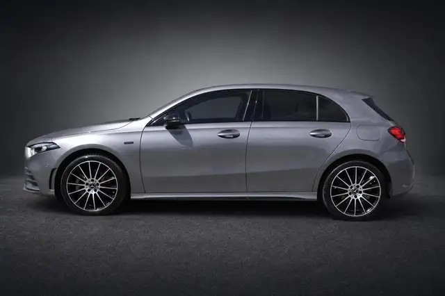 Mercedes-Benz A-Class view 4