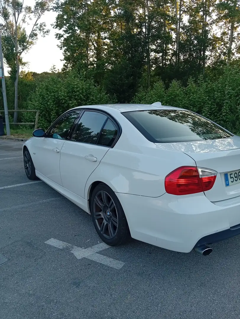 BMW 318 318i - 1
