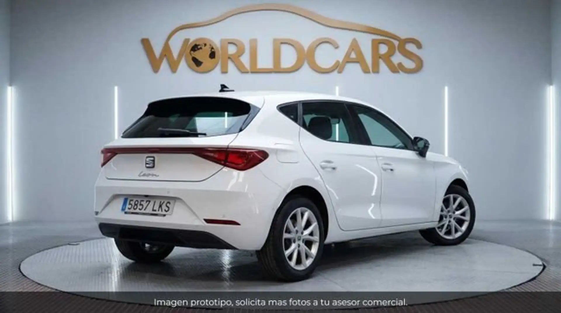 SEAT Leon 2.0 tdi 85kw (115cv) style gonavi (ac) Blanco - 2