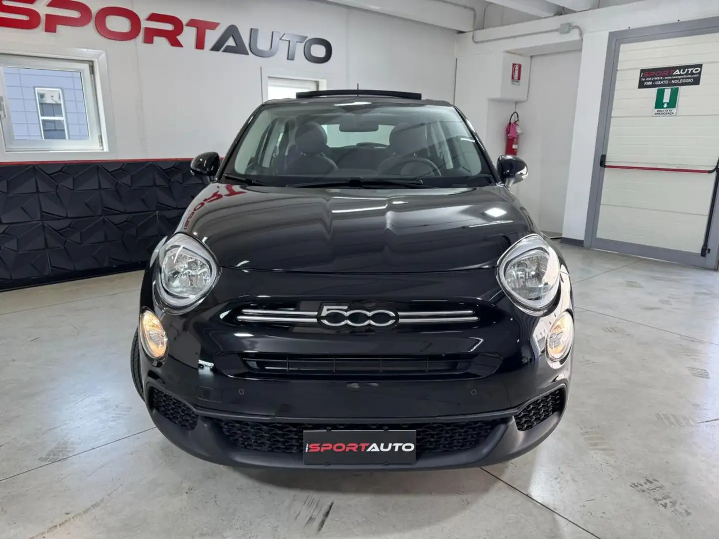 Fiat 500X 1.5 T4 Hybrid 130 CV DCT Dolcevita  TETTO APRIBILE Schwarz - 2