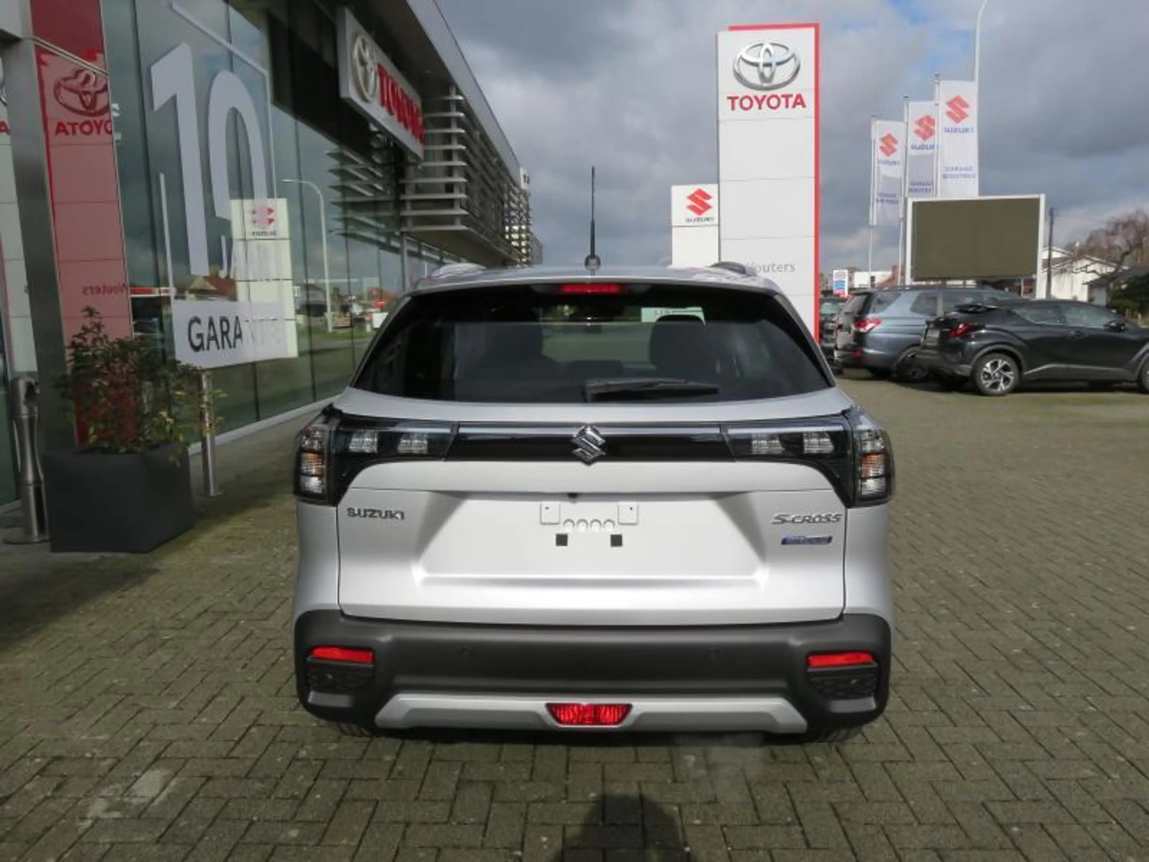 Suzuki S-Cross 1.5 HYBR. -GLX — photo 6