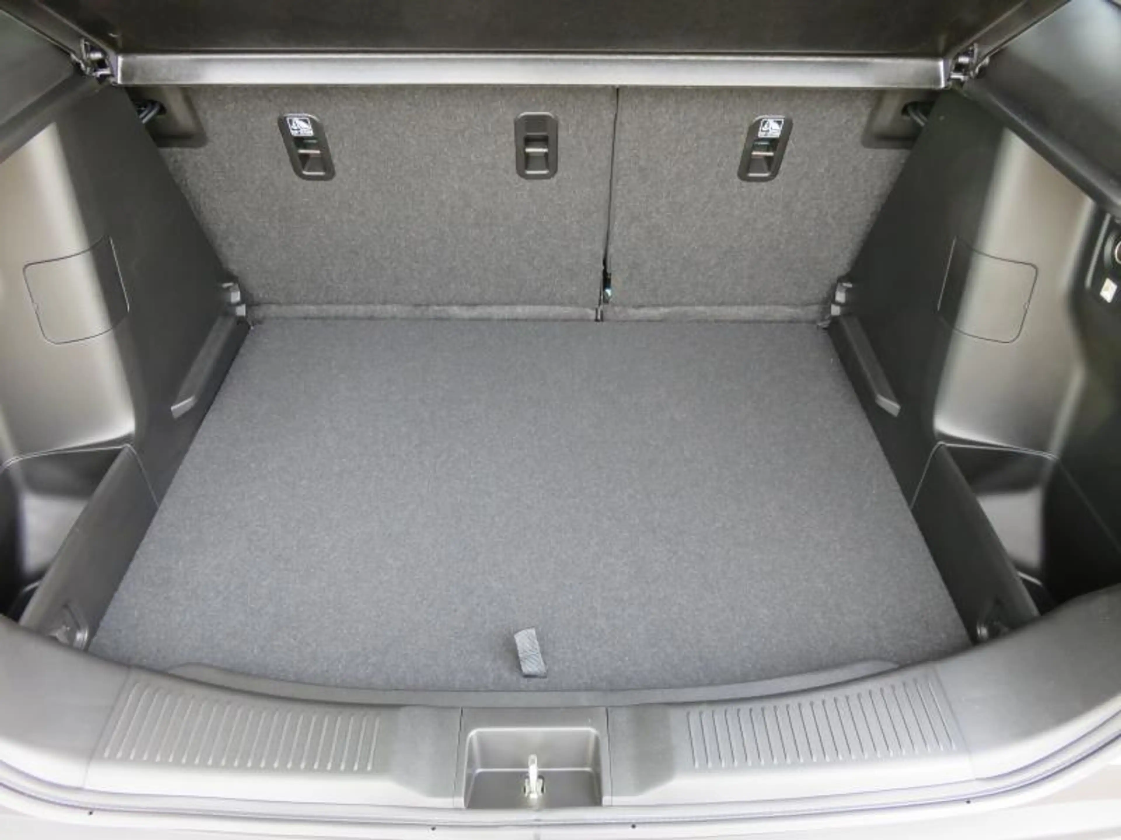Suzuki S-Cross 1.5 HYBR. -GLX — photo 9