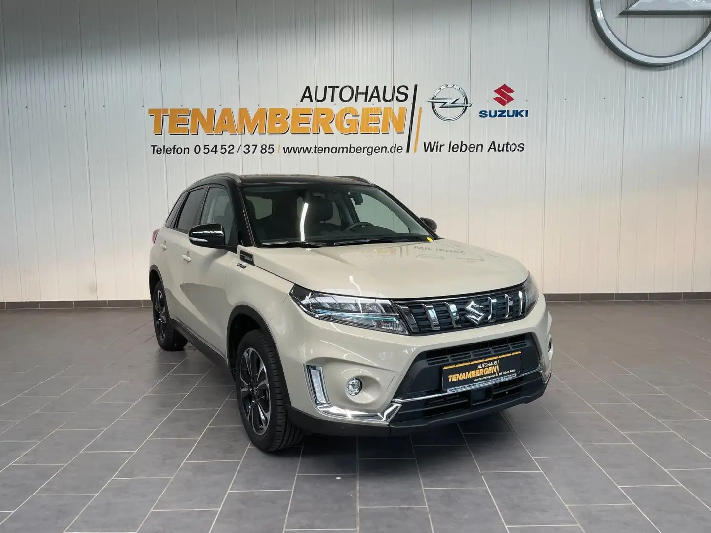 Suzuki Vitara 1.5 Mild-Hybrid Comfort+ 4x2 LED DAB+ ACC Beige - 1