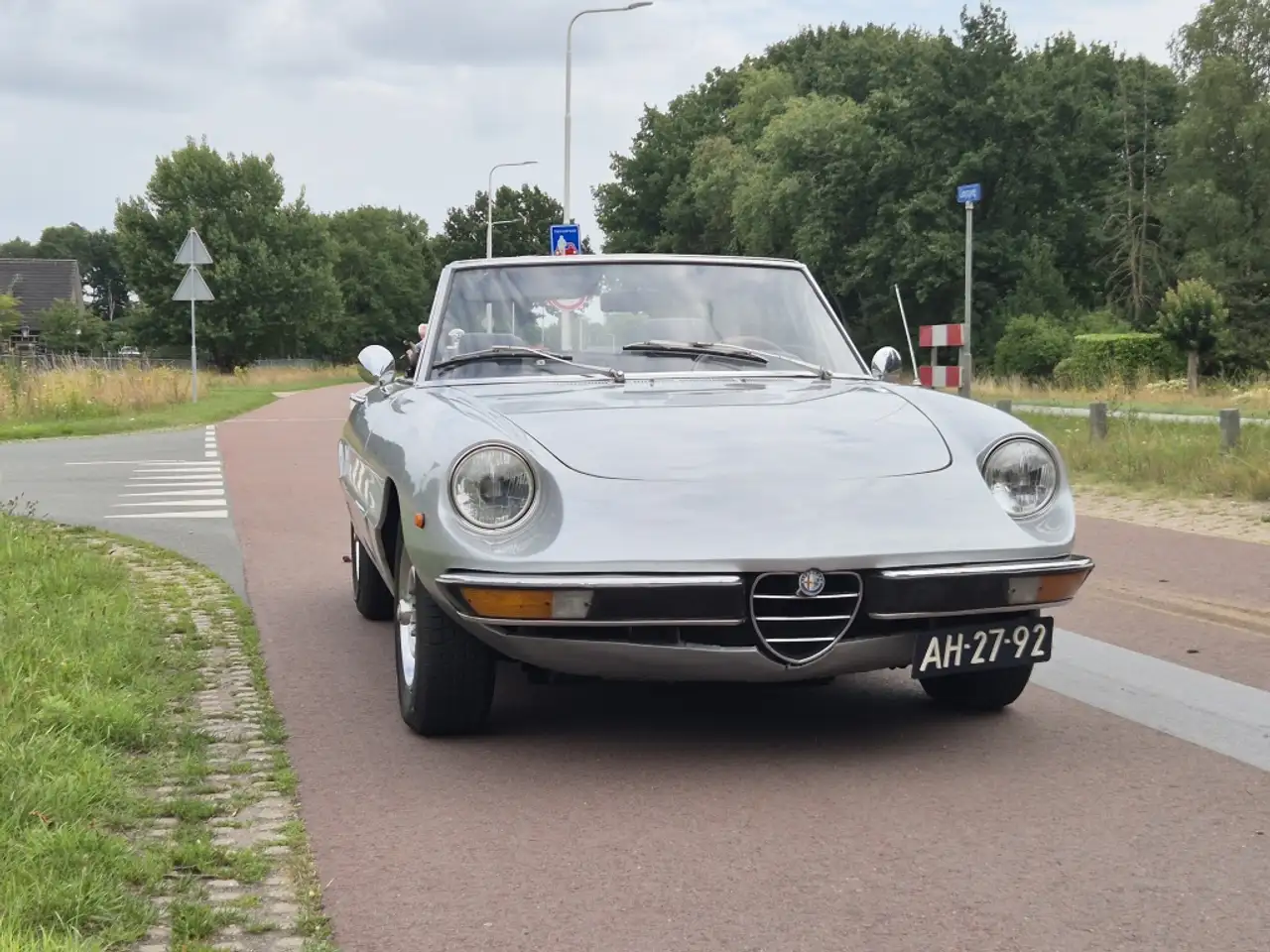 Alfa Romeo Spider 1.6 | Italiaanse klasse, foto 6