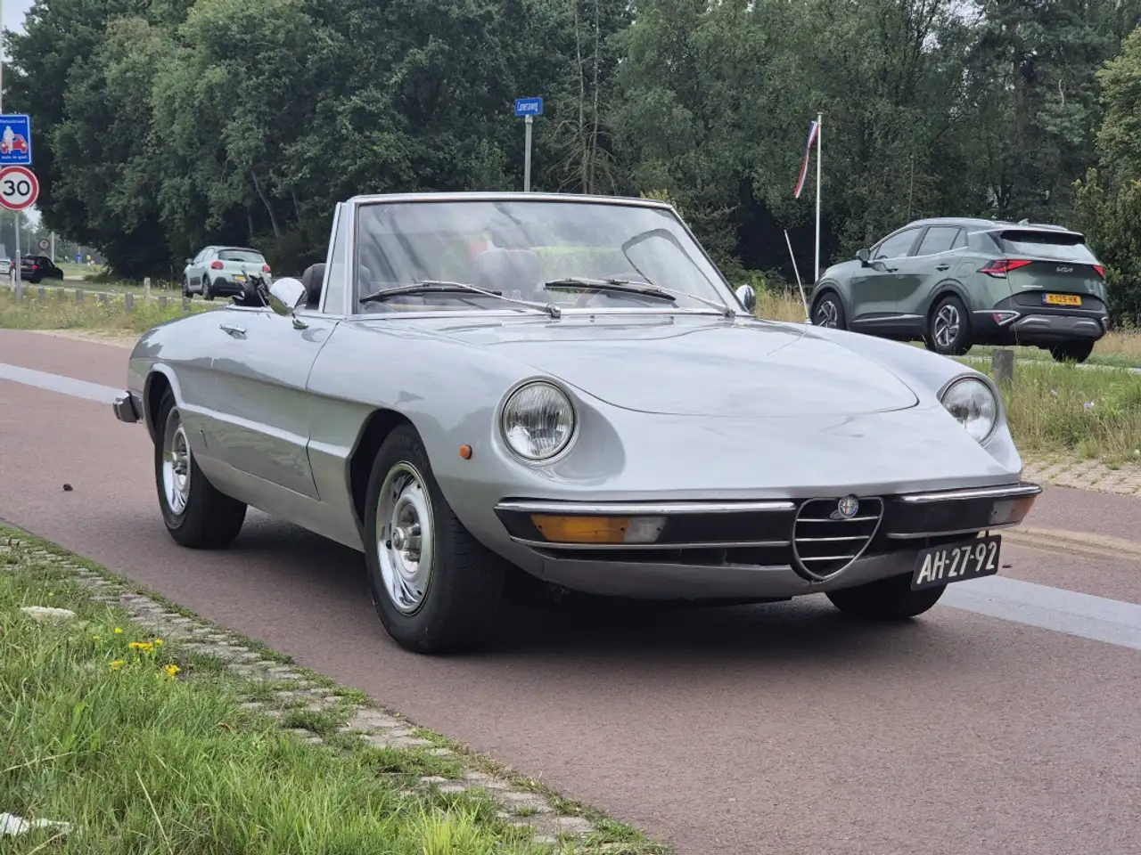 Alfa Romeo Spider 1.6 | Italiaanse klasse, foto 4