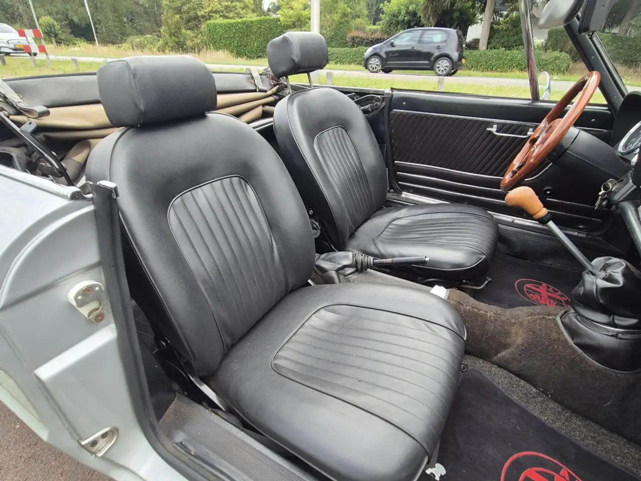Alfa Romeo Spider 1.6 | Italiaanse klasse, foto 10