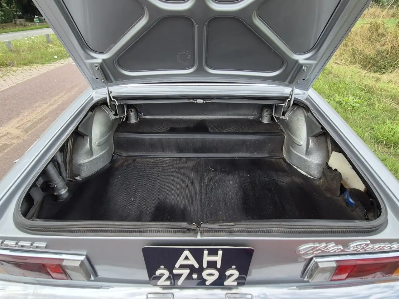 Alfa Romeo Spider 1.6 | Italiaanse klasse, foto 11
