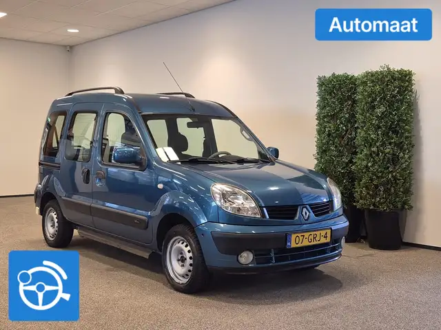 Renault Kangoo Rolstoelauto Automaat - Rolstoel voorin Handbedrij