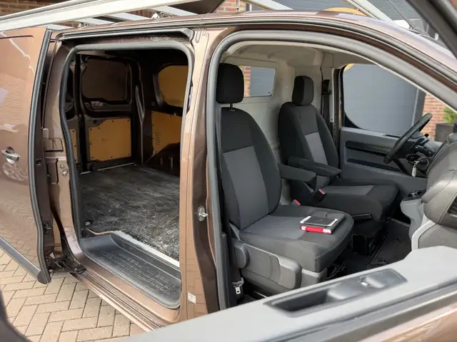 Citroen Jumpy view 8
