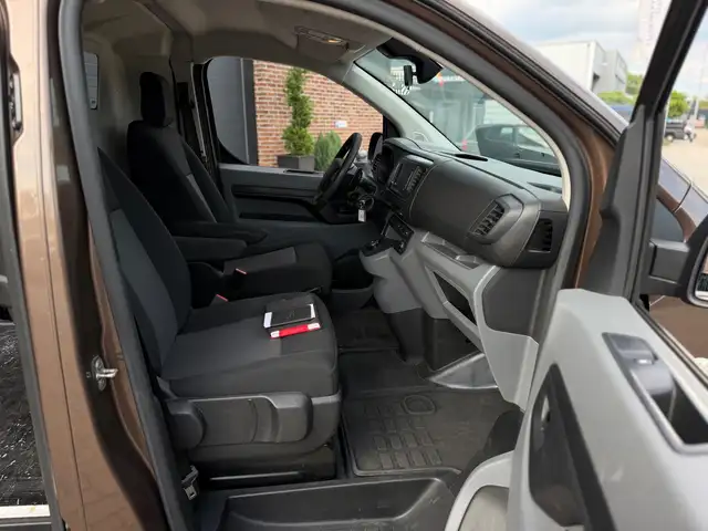 Citroen Jumpy view 26