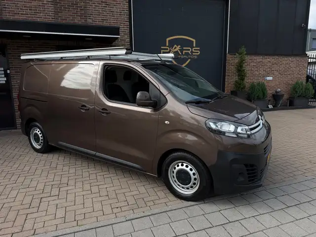 Citroen Jumpy view 4