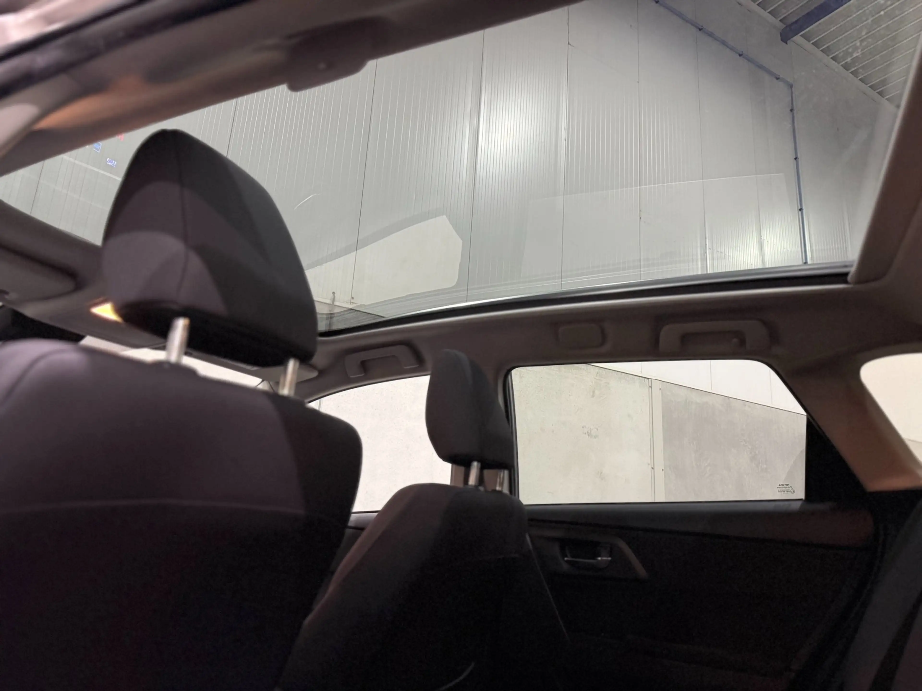 Toyota Auris Touring Sports 1.8 Hybrid Lease NAP CarPlay Climat — photo 13