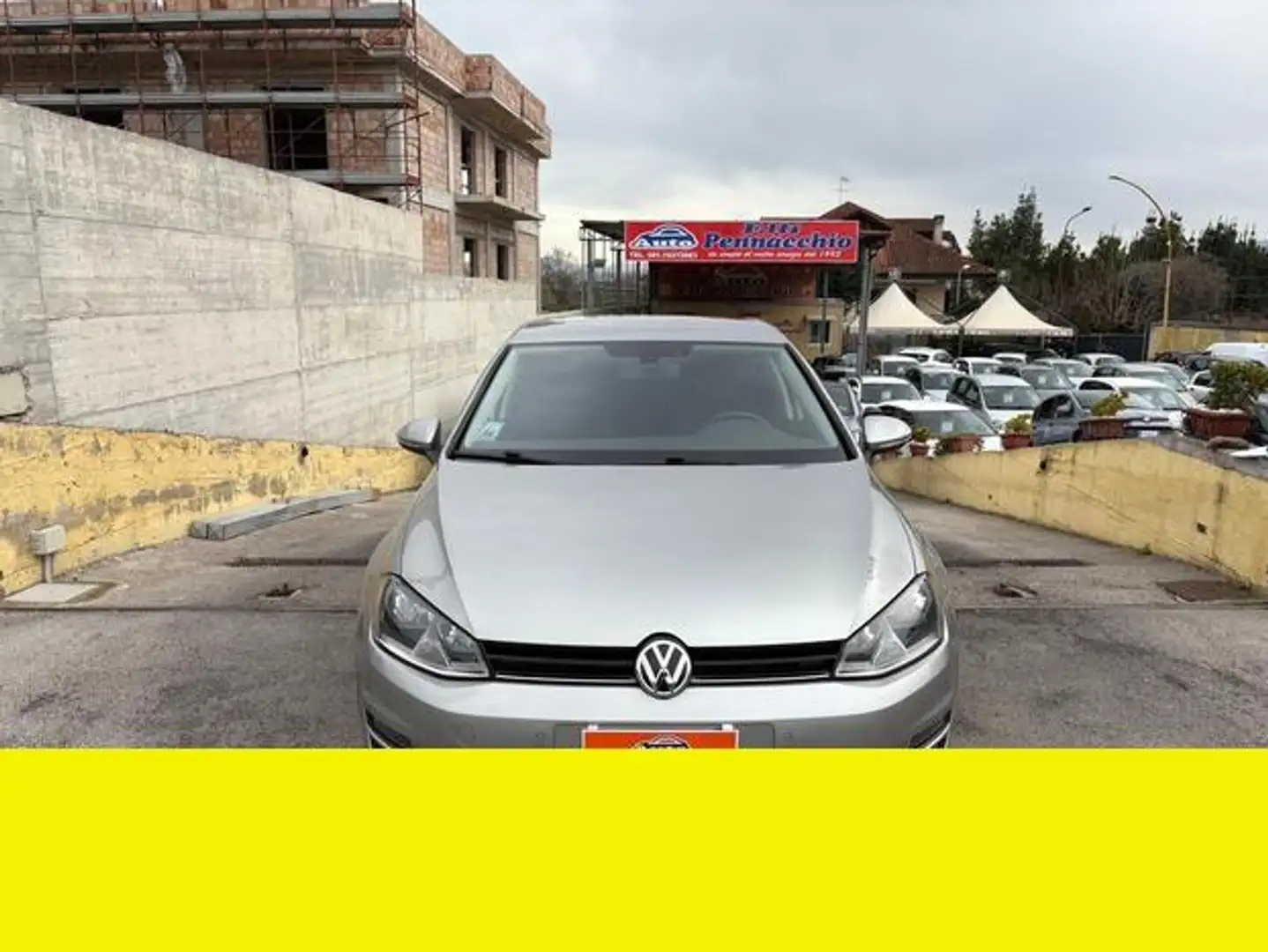 Volkswagen Golf - 2