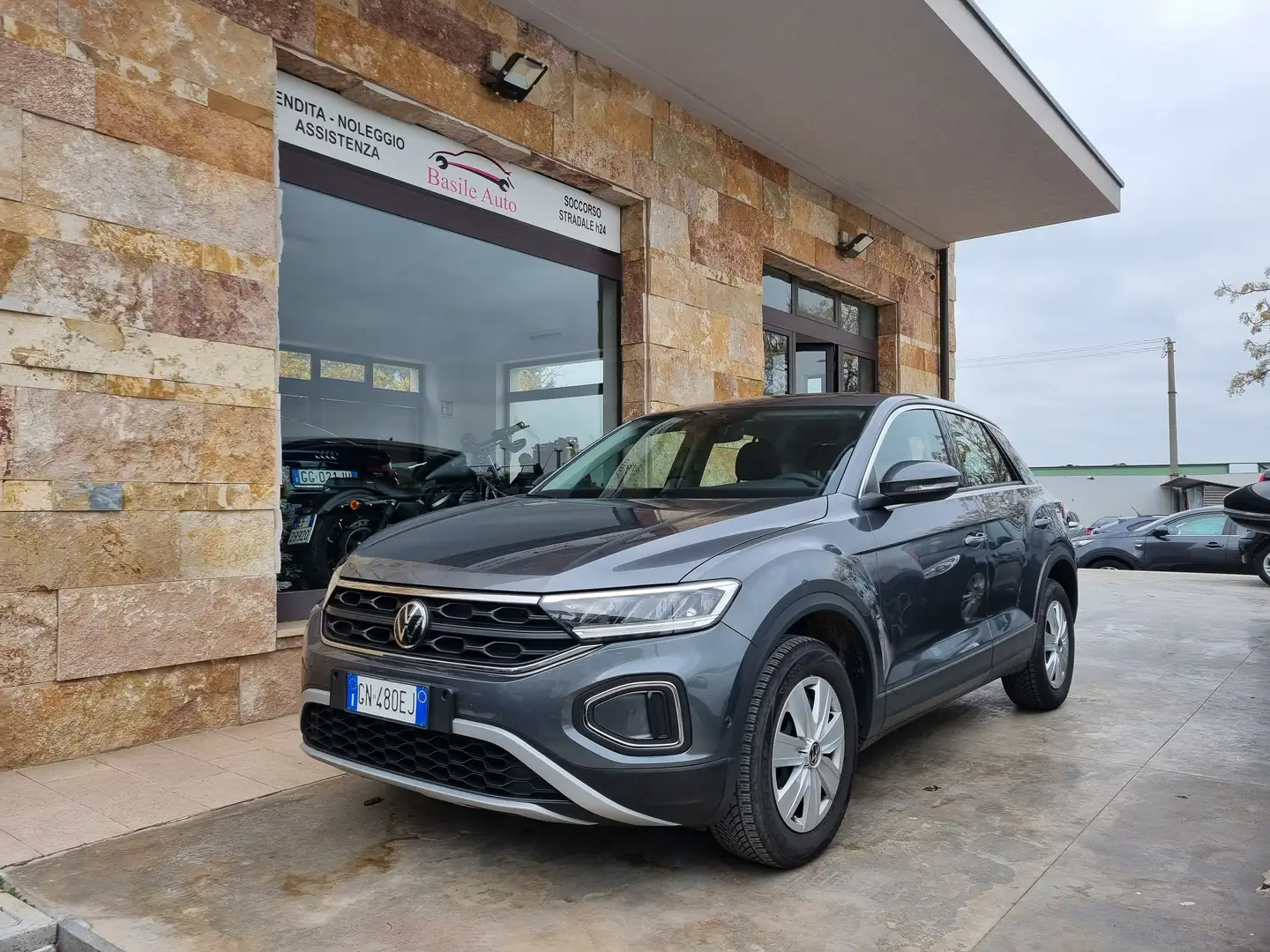 Volkswagen T-Roc T-Roc 1.0 tsi Style 110cv Gris - 1