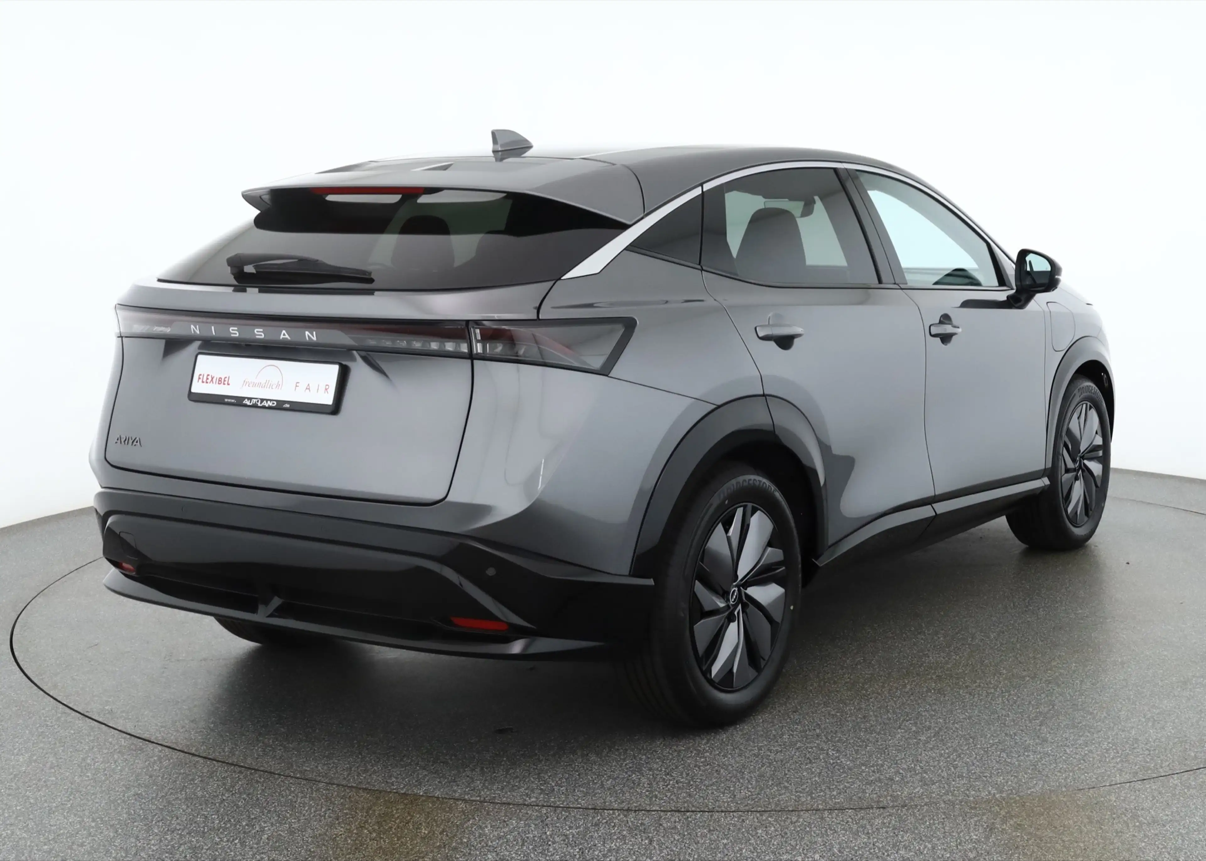 Nissan Ariya 63 kWh Advance Aut. LED ACC Navi — photo 5