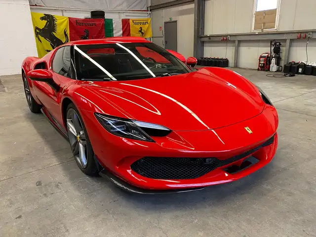 Ferrari 296 GTB *NEU*250 km*BRD*LIFT*NP 380*Carbon für 47