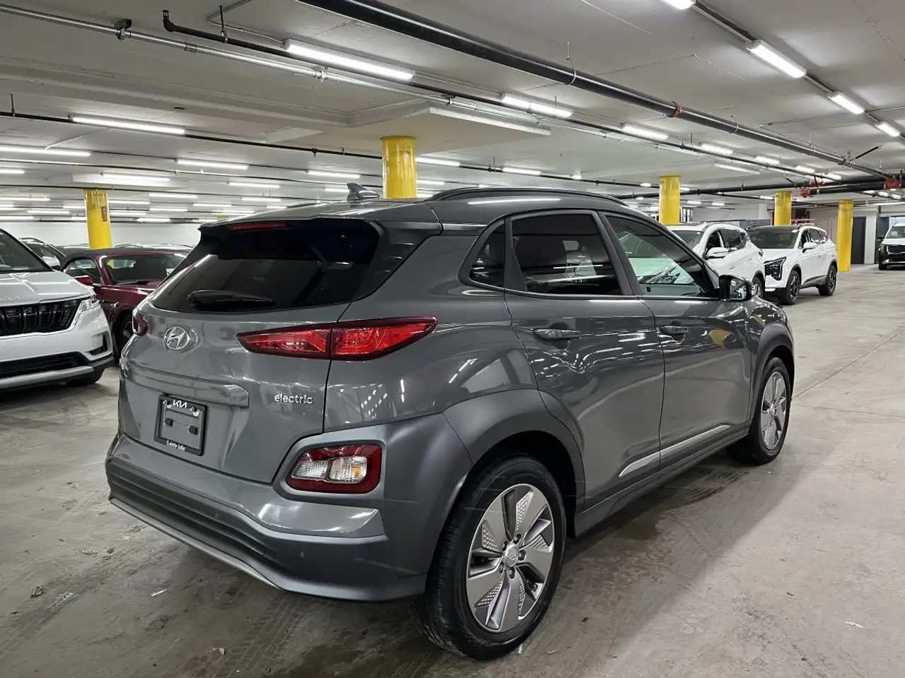 Hyundai KONA снимка Hyundai KONA