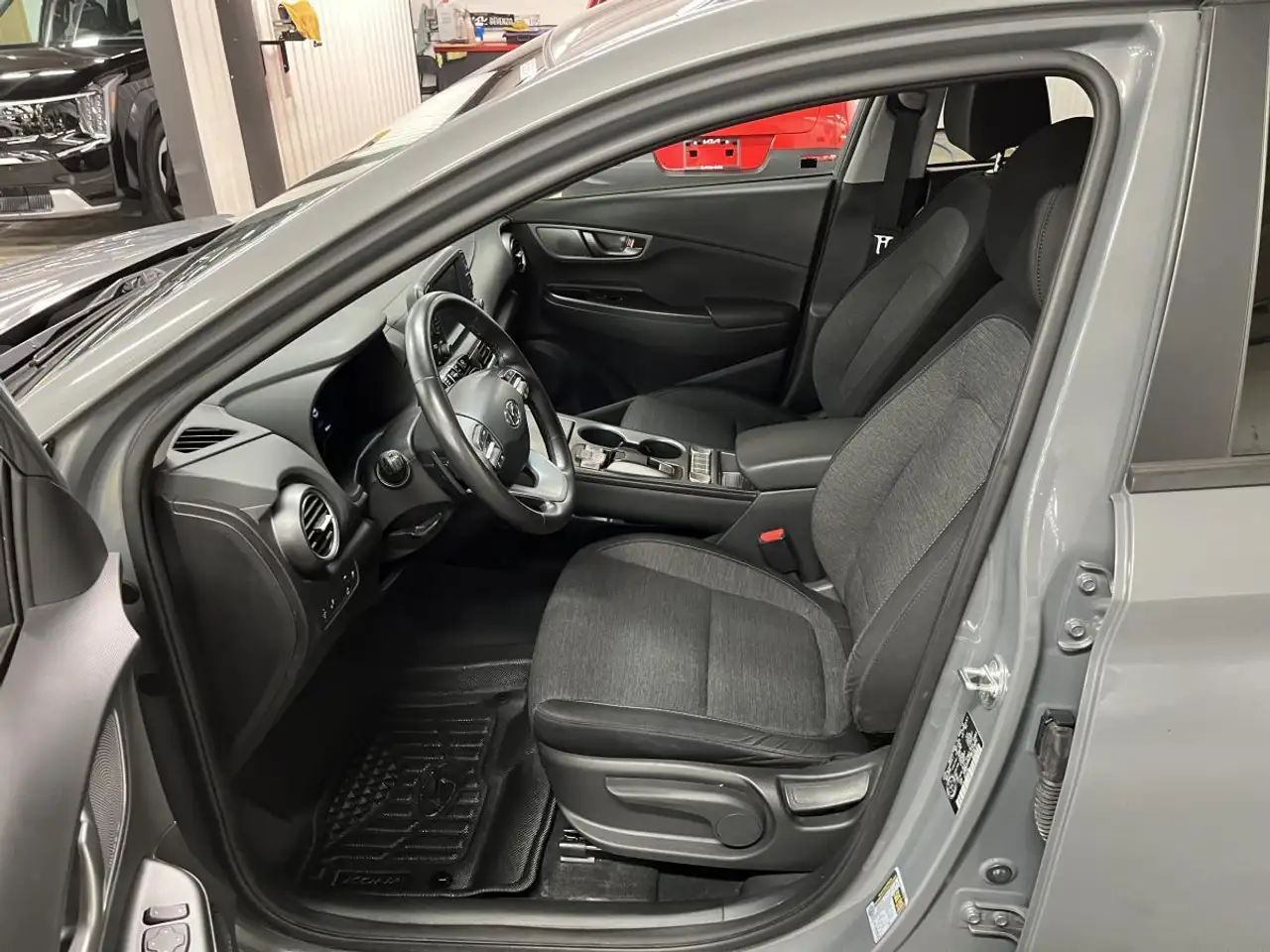 Hyundai KONA снимка Hyundai KONA