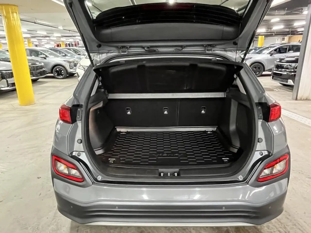 Hyundai KONA снимка Hyundai KONA