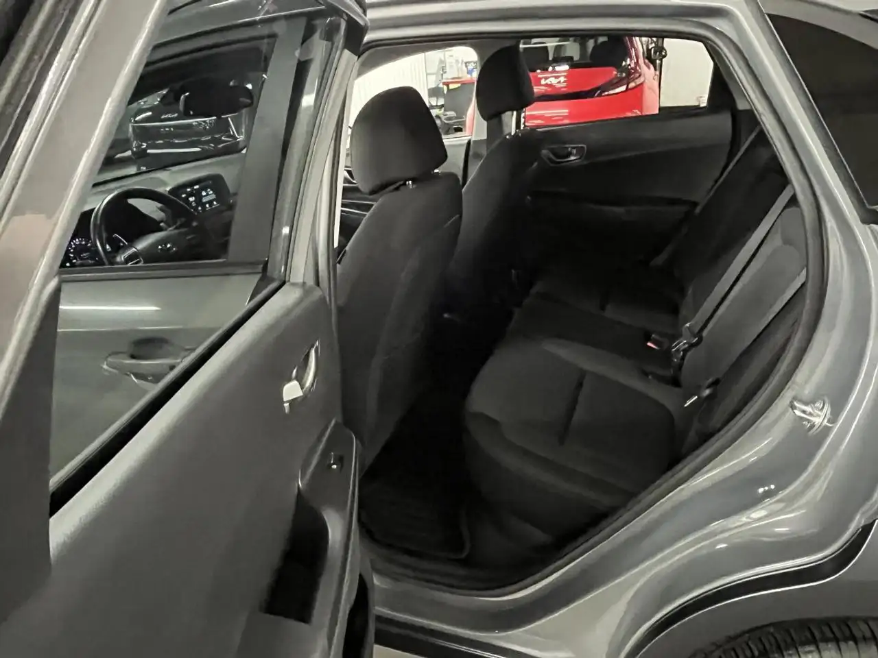 Hyundai KONA снимка Hyundai KONA