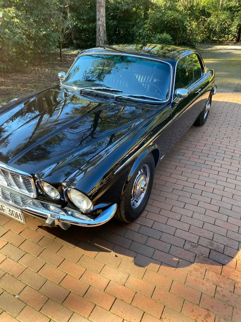 Jaguar XJ XJ 12 C 5.3 Liter Black - 1