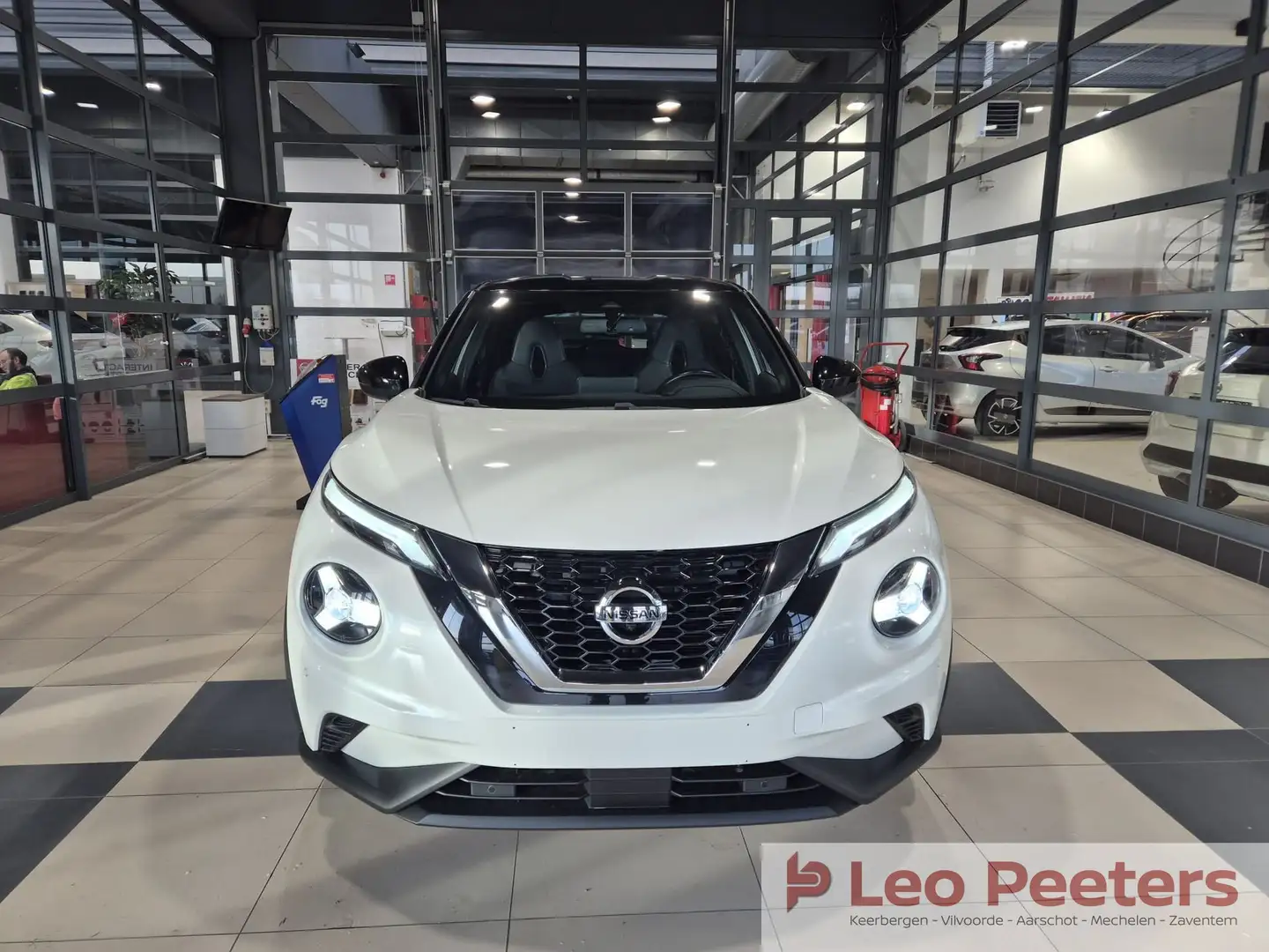 Nissan Juke DIG-T Tekna DCT Blanc - 2