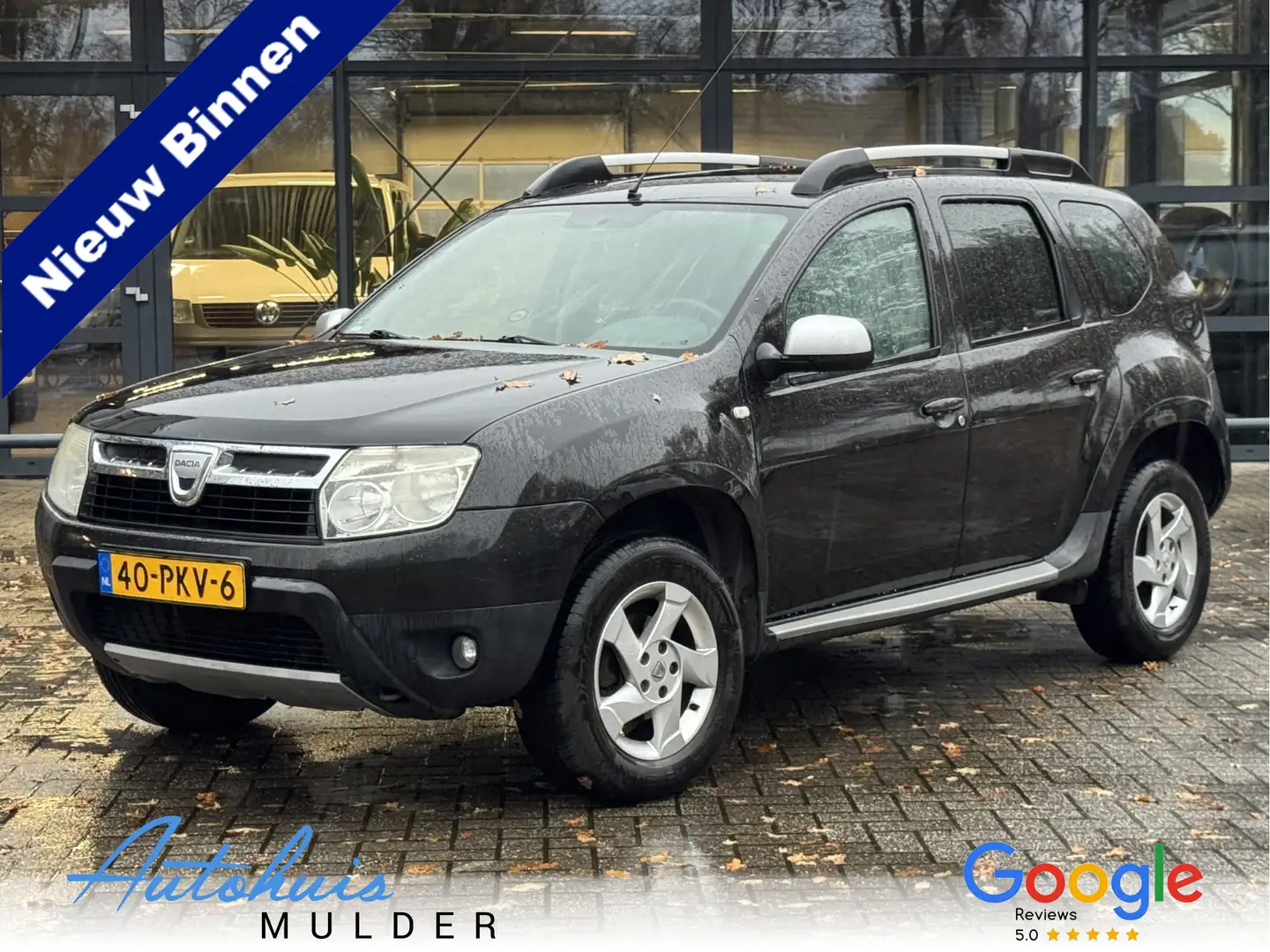 Dacia Duster 1.6 Lauréate 2wd Airco/Trekhaak/LM-Velgen/CV/Audio Schwarz - 1