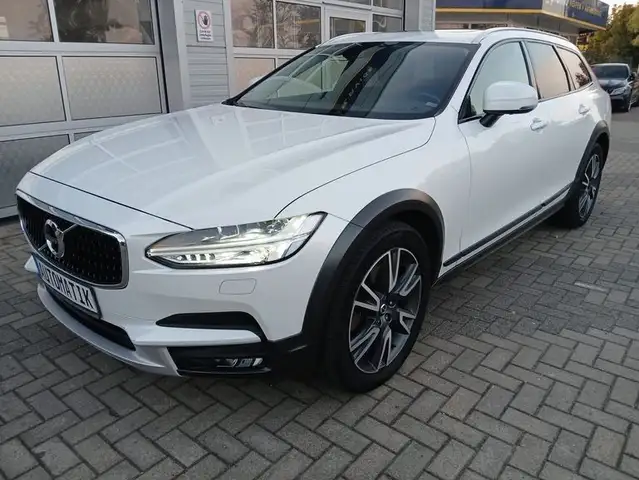 Volvo V90 Cross Country Pro AWD