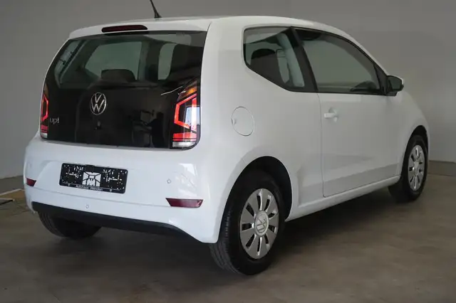 Volkswagen Up! view 4