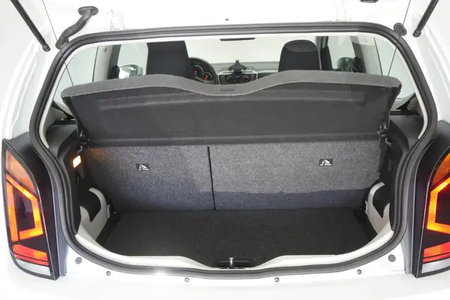 Volkswagen Up! view 7