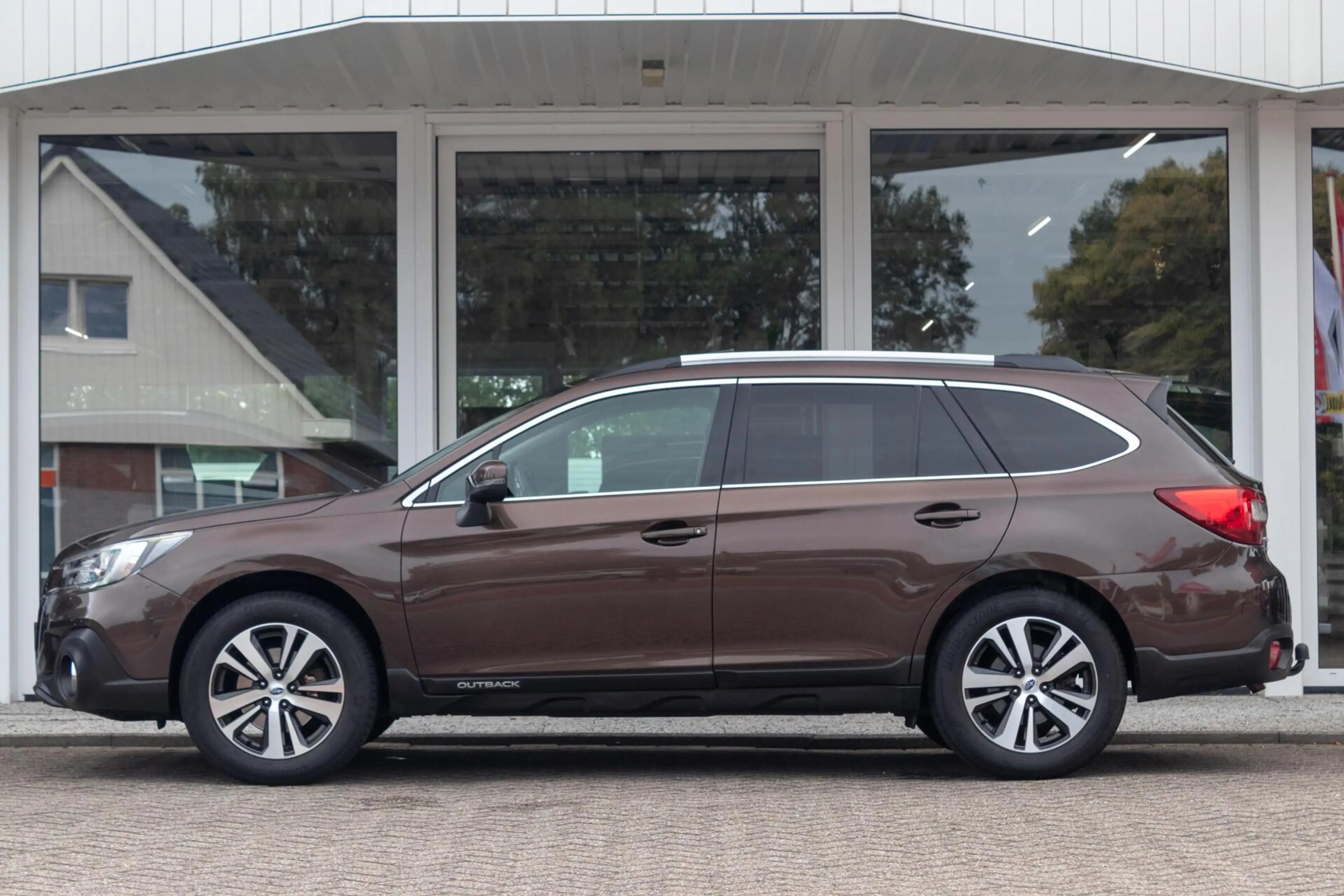 Subaru OUTBACK 2.5i CVT Premium | Eyesight | Trekhaak | Navigatie — photo 6