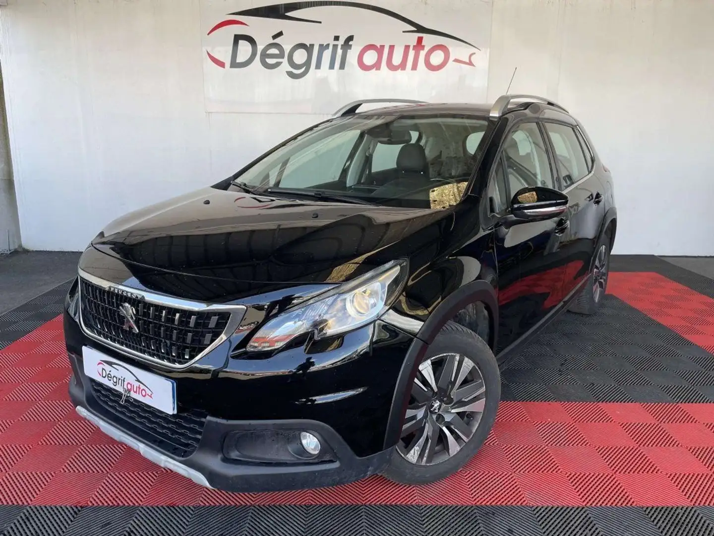 Peugeot 2008 BlueHDi 120ch SetS EAT6 Allure Noir - 1