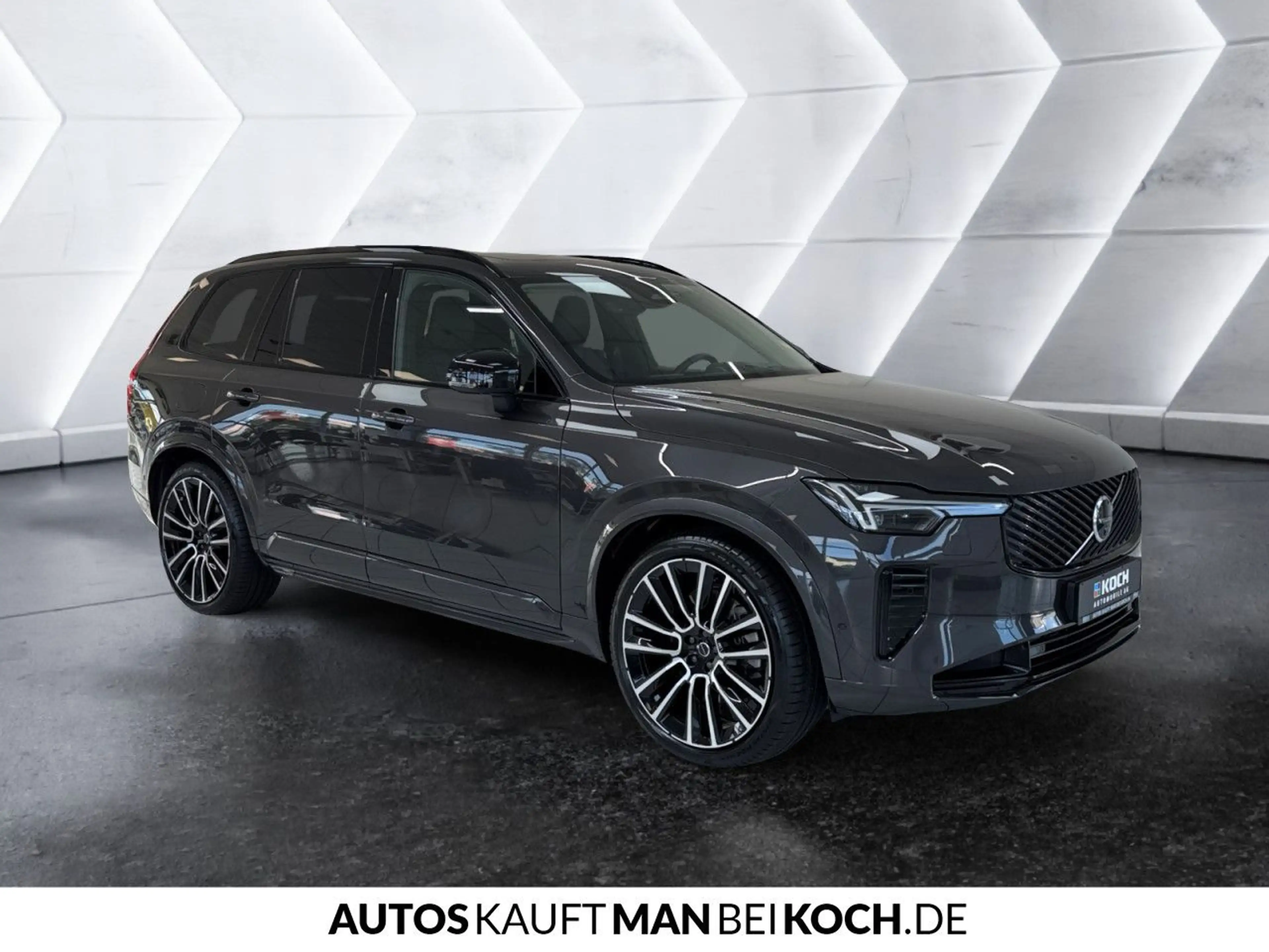 Volvo XC90 T8 Plug-In AWD Ultra Dark HIGH-END Ausstattug — photo 6