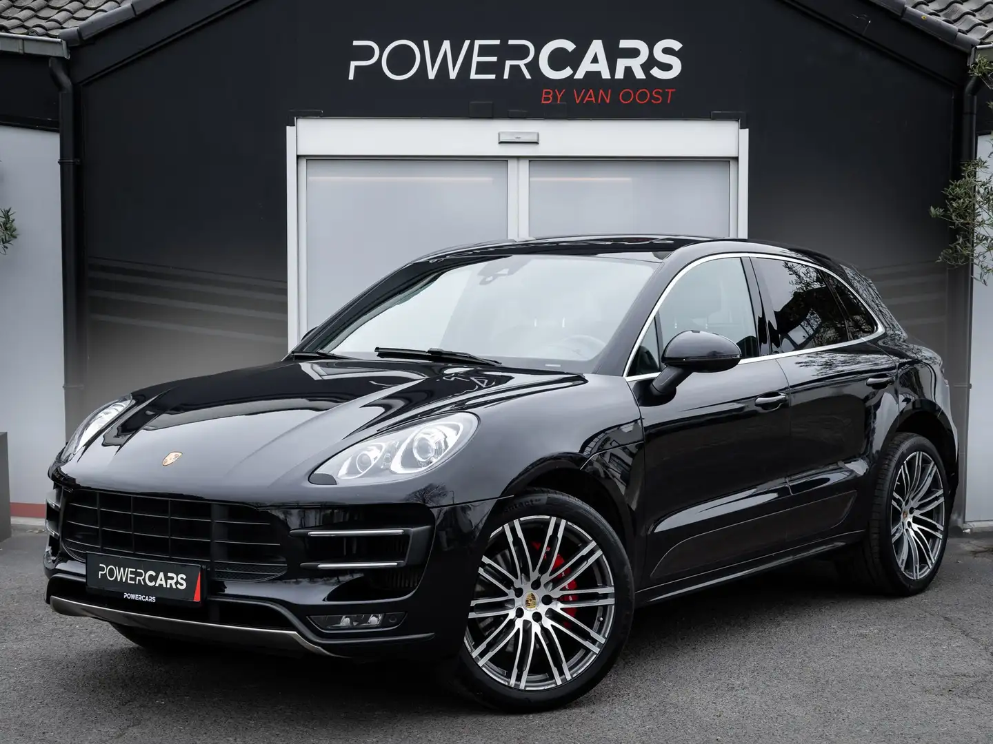 Porsche Macan Turbo |Pano|Volleder|Camera|Bose|Sportuitlaat Noir - 1