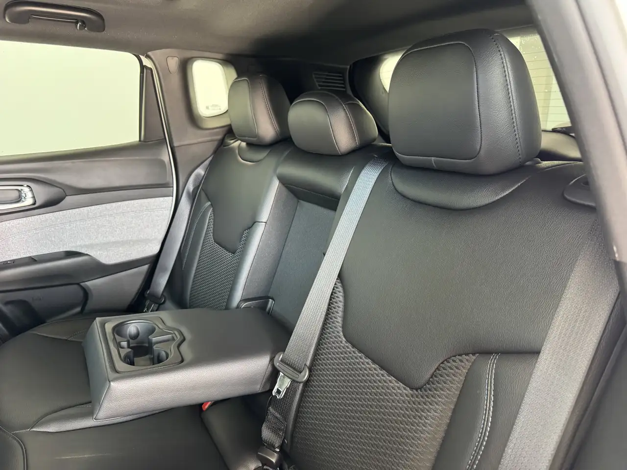 Jeep Compass снимка Jeep Compass