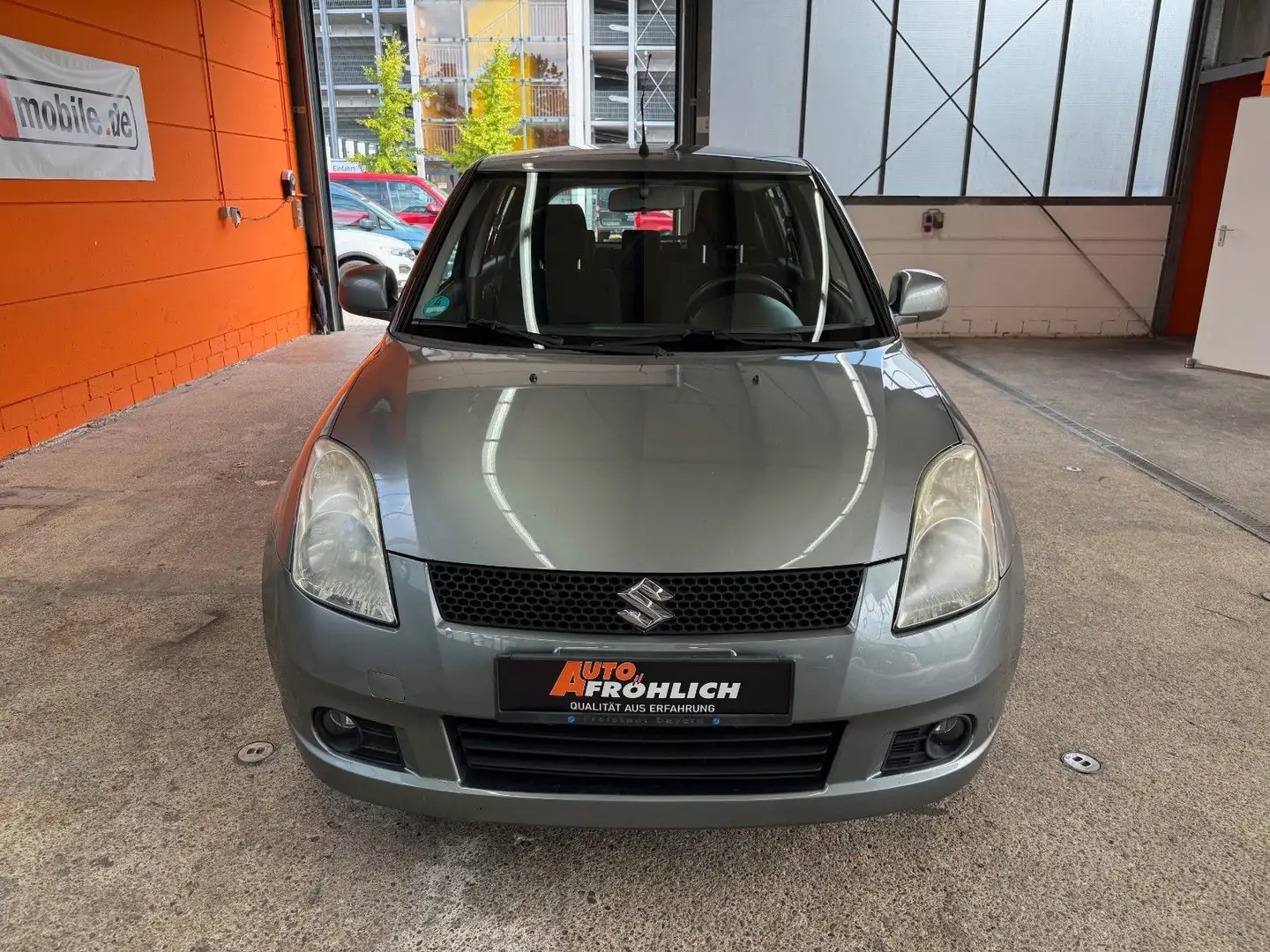 Suzuki Swift Lim. Comfort 1.5 Keyless Sitzheizung Klima Grau - 2