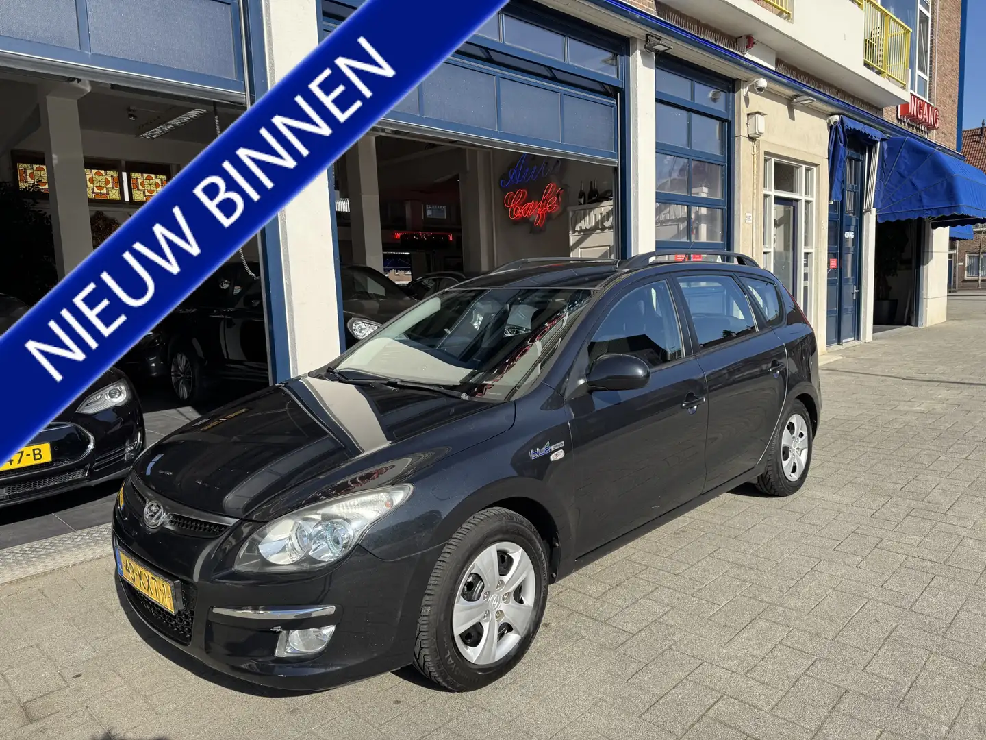 Hyundai i30 CW 1.4i Blue Dynamic 2 SLEUTELS+NATIONALE AUTOPAS Zwart - 1