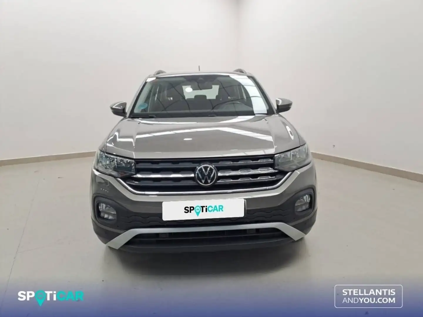 Volkswagen T-Cross 1.0 TSI Advance 81kW Gris - 2