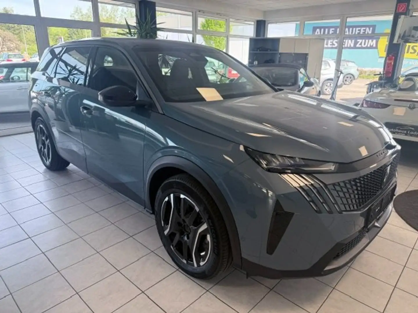 Peugeot 5008 Allure Business 7 Sitzer PHEV 195 e-DCS7 Aut. Blau - 1