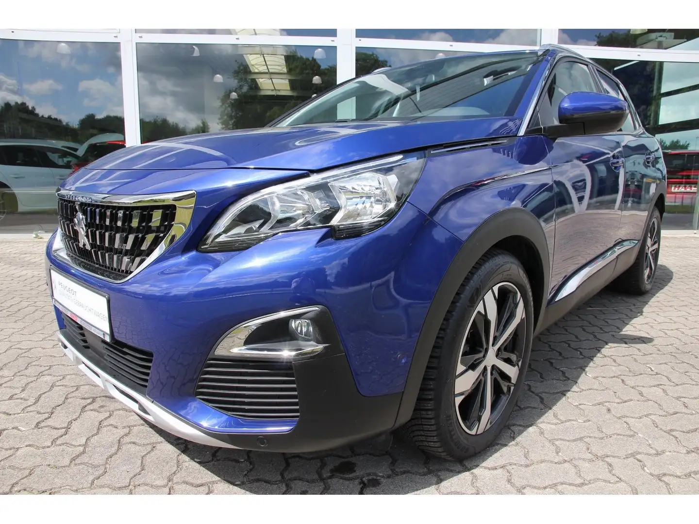 Peugeot 3008 Allure PT 130 EAT6 Navi Massage RFK Bleu - 2