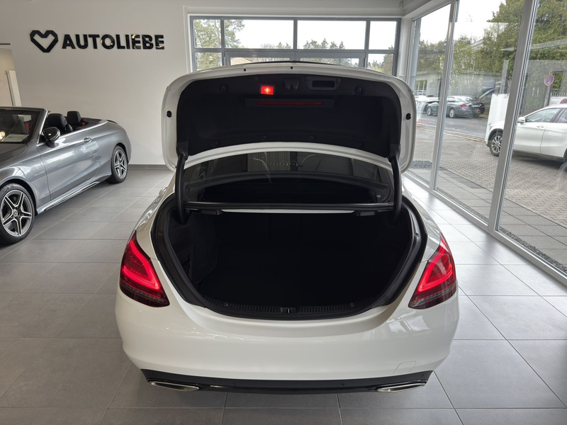 Mercedes-Benz C 300 Limousine LED*RFK*AMBIENTE*NIGHT — photo 7