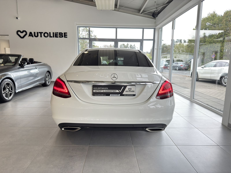 Mercedes-Benz C 300 Limousine LED*RFK*AMBIENTE*NIGHT — photo 6