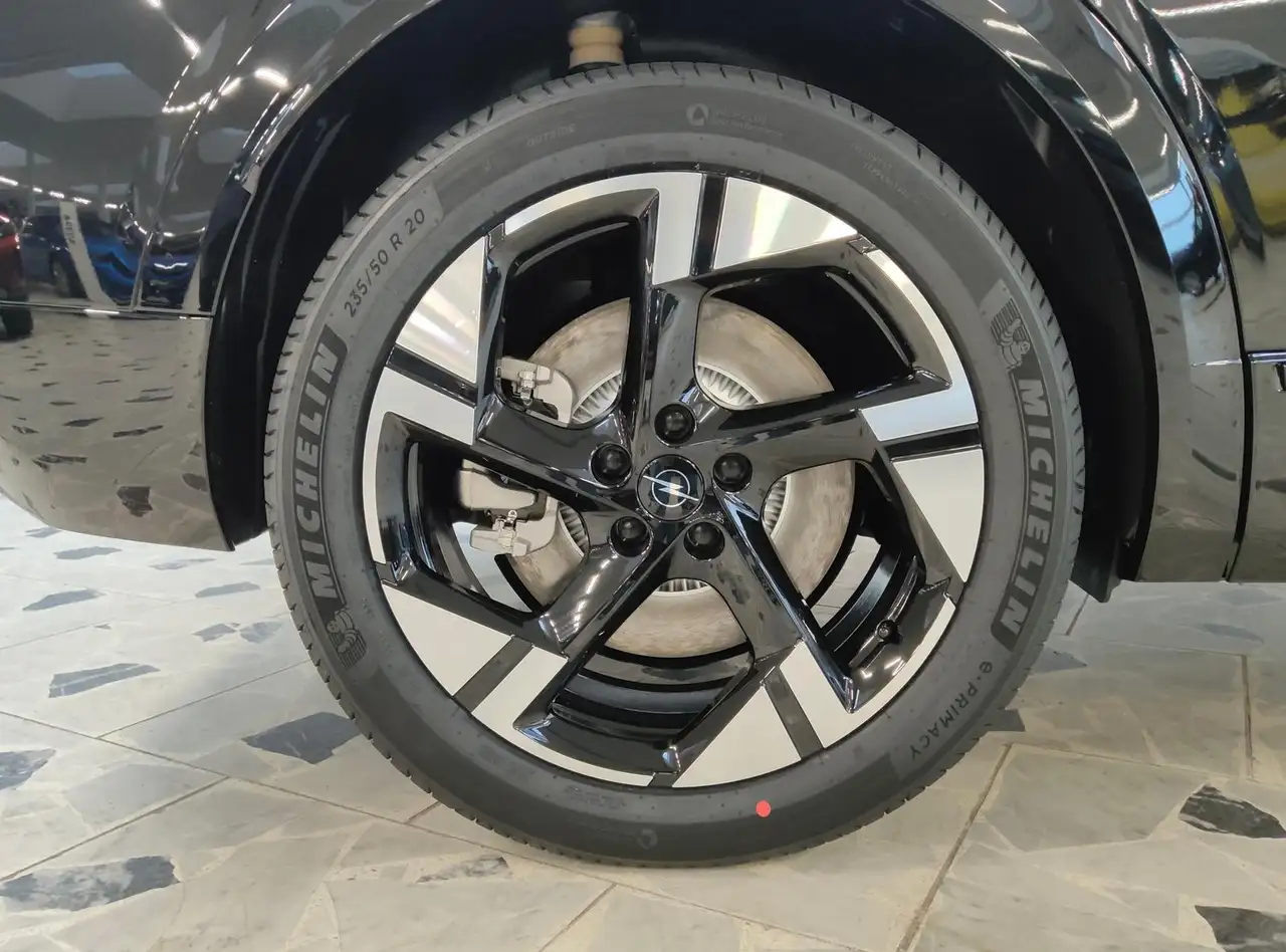 Opel Grandland Electric 157 kW Ultimate 8
