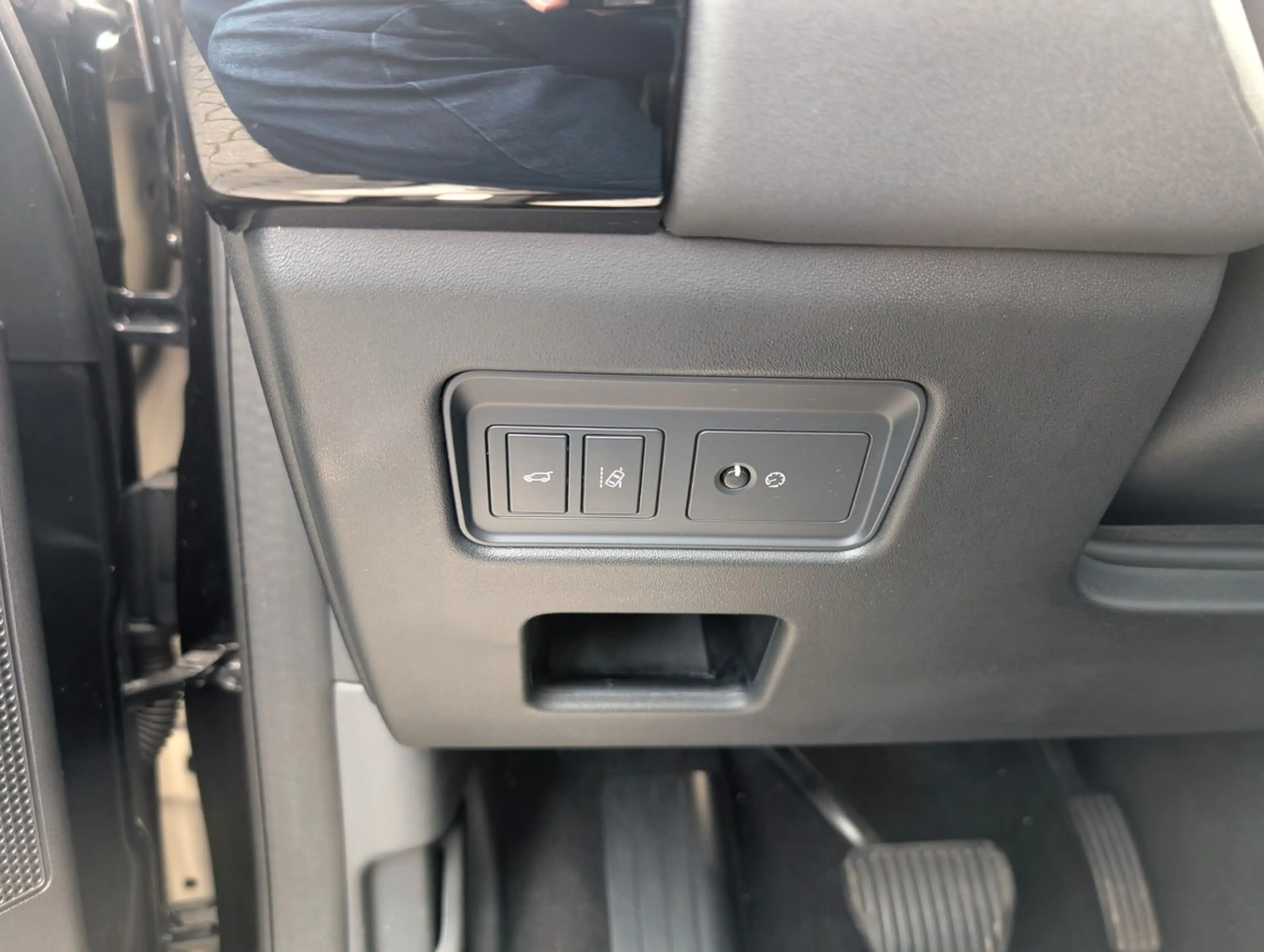 Land Rover Discovery Autom. Leder Memory Navi Tempom. AHK — photo 11
