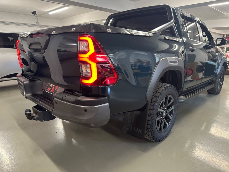 Toyota Hilux 2.8 D-4D Double Cab 4x4 /Leder/LED/ACC/DAB — photo 5