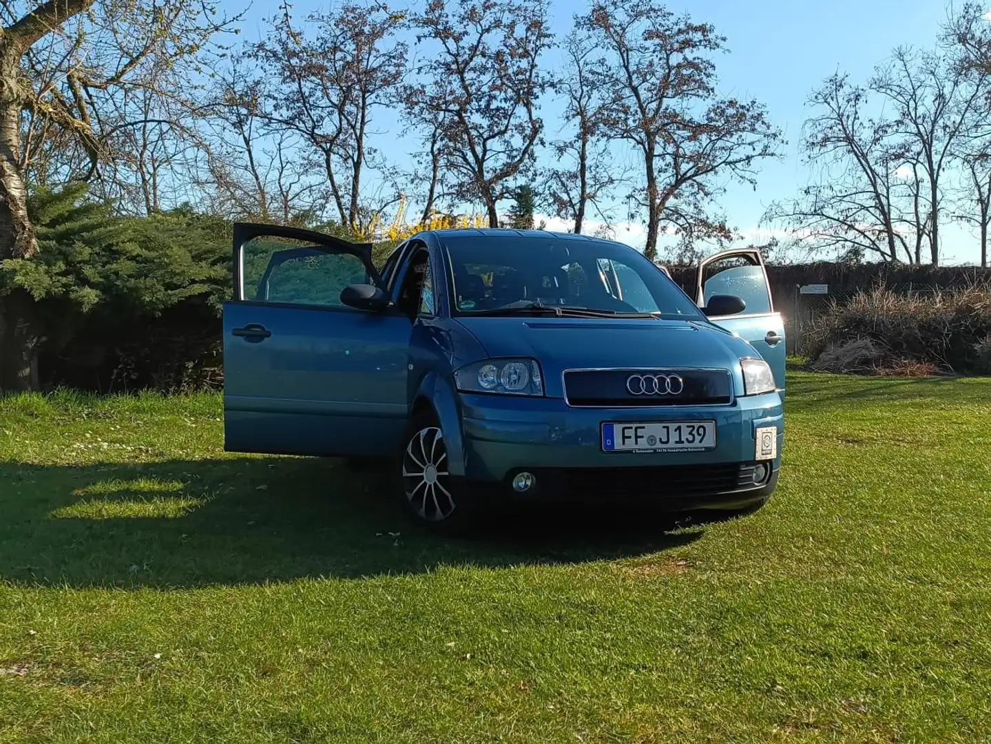 Audi A2 A2 1.4 Blau - 1