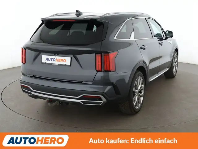 Kia Sorento view 6