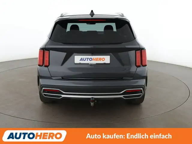 Kia Sorento view 5