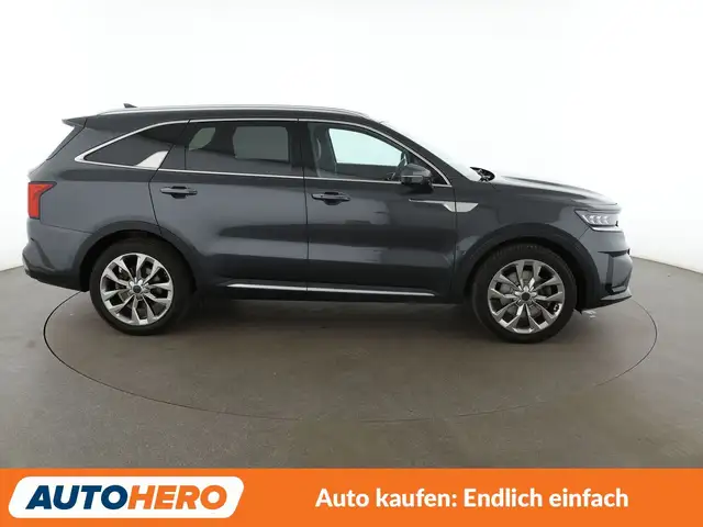 Kia Sorento view 7